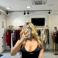 Top Erin con coprispalle Nero