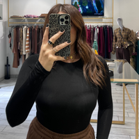 Maglia Carly a girocollo Nera