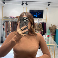 Maglia Manuela a collo alto Marrone