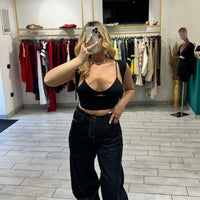 Top Erin con coprispalle Nero