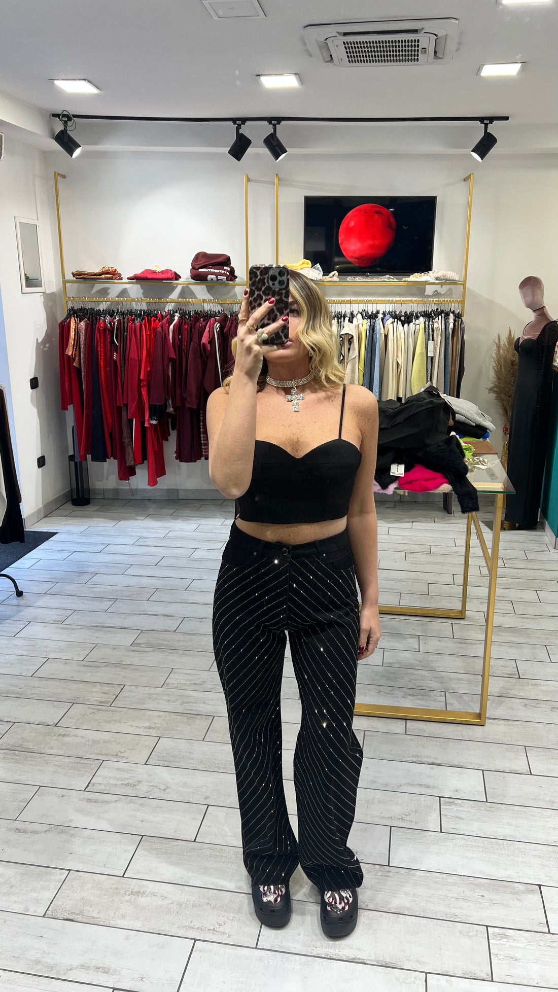 Top Hanima Nero