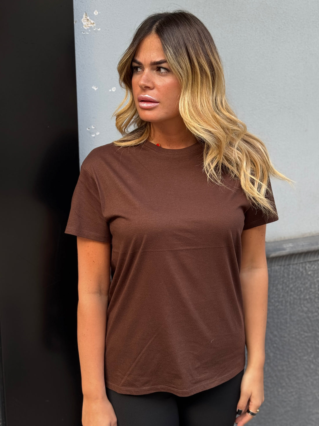 T-Shirt Basic Marrone