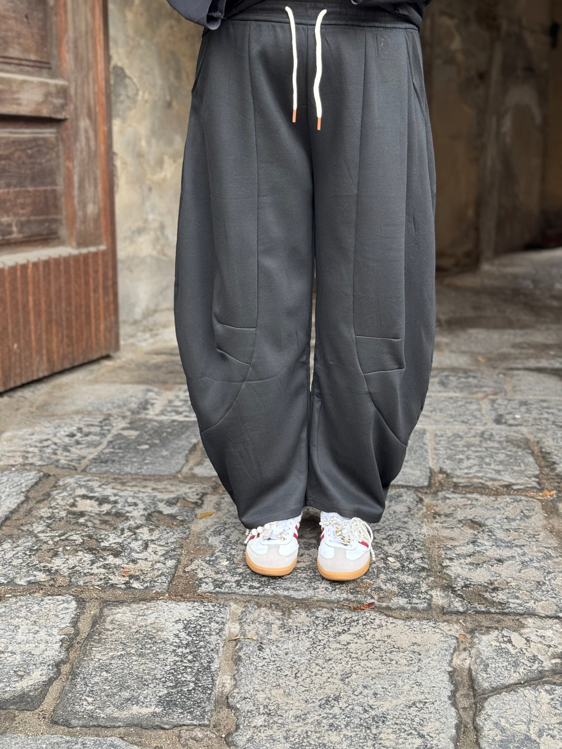 Pantatuta Balloon Nera