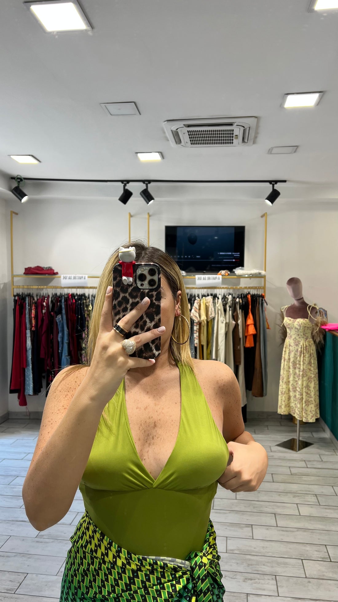 Top Lumi Verde