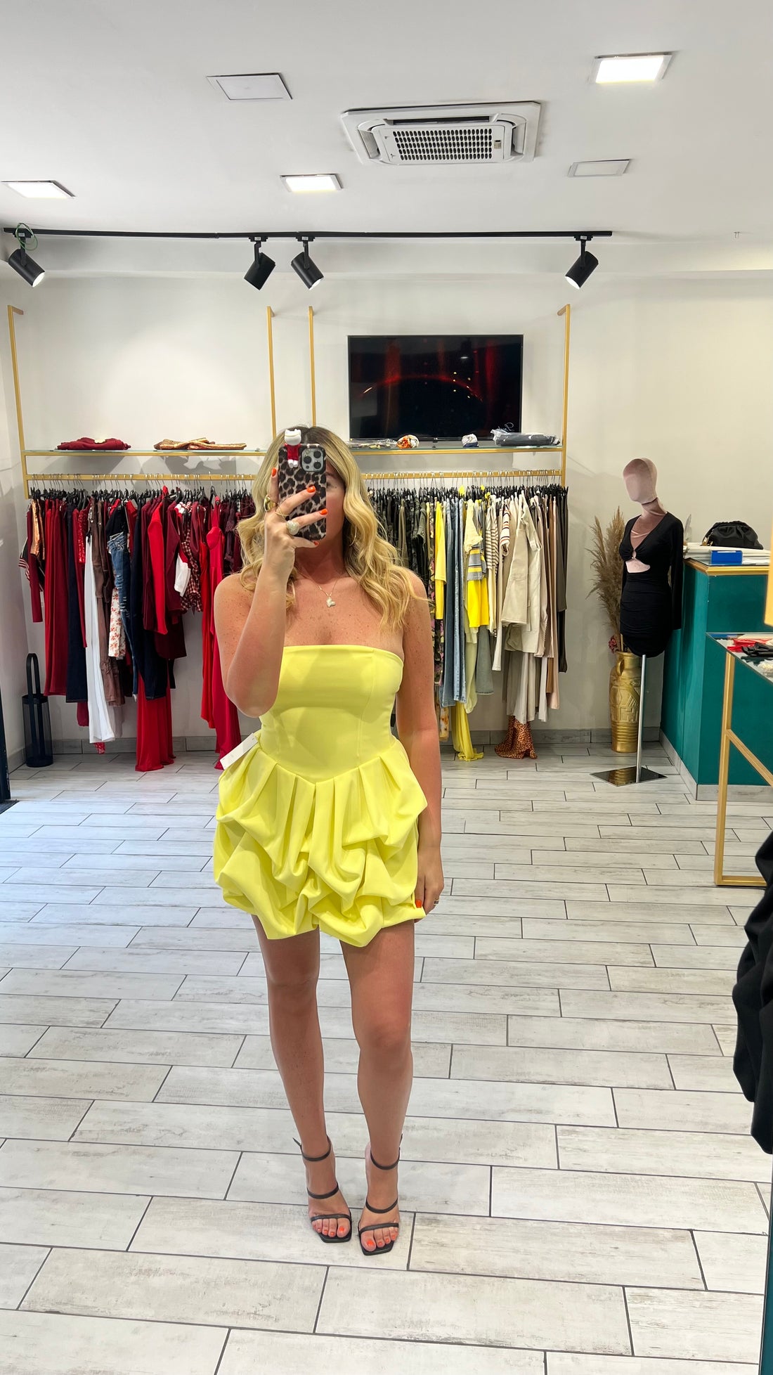 Dress May Giallo