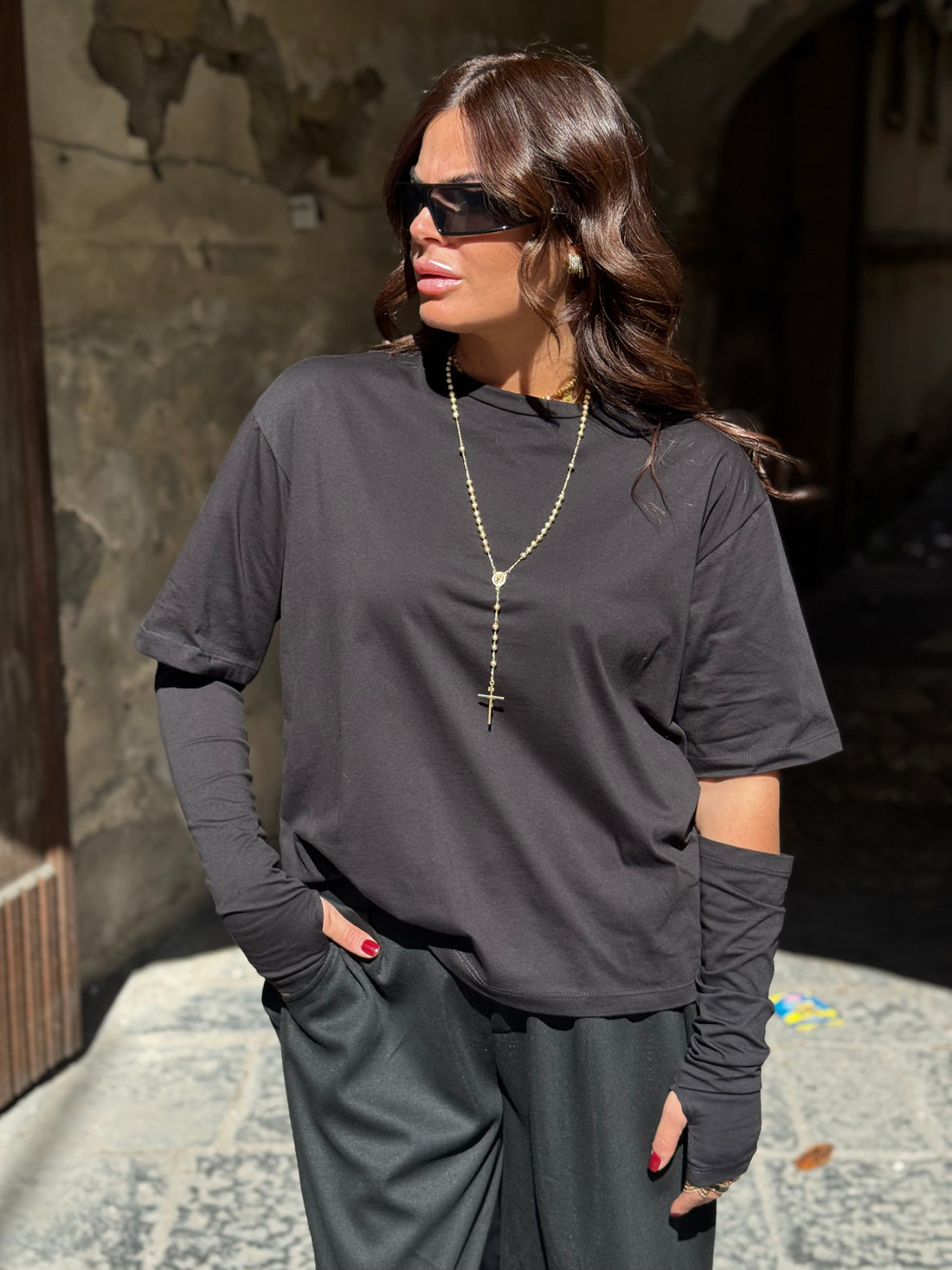 Shirt Zatanna con manicotti in cotone Nera