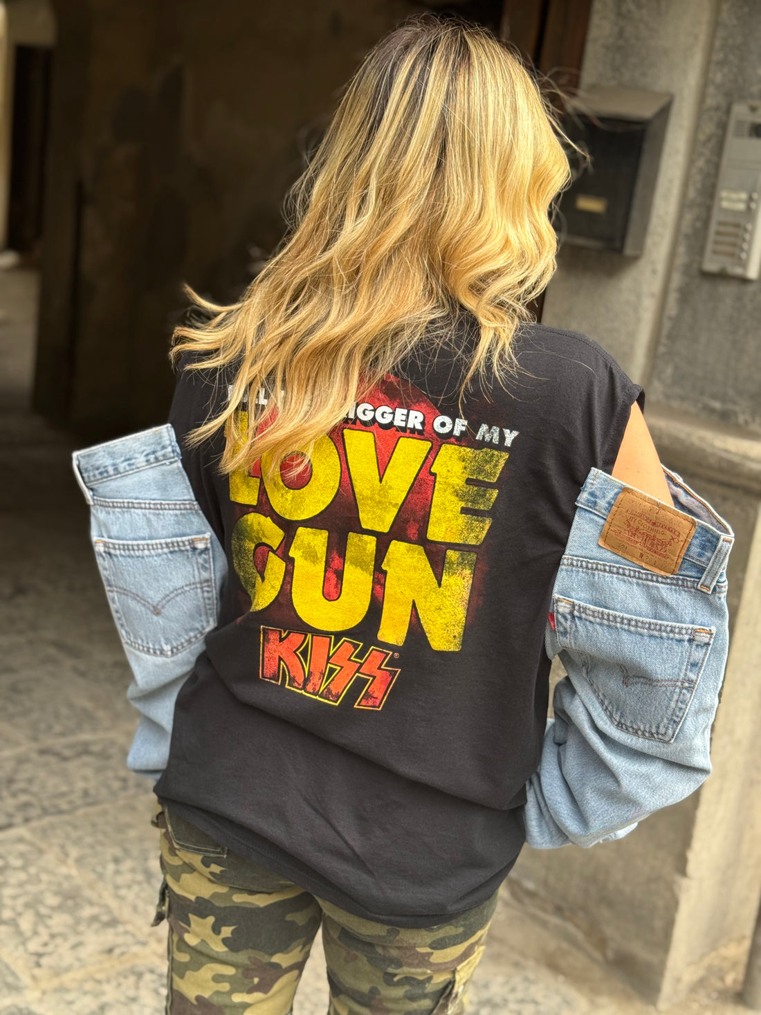 T-Shirt Rock Kiss Love Gun Levi’s
