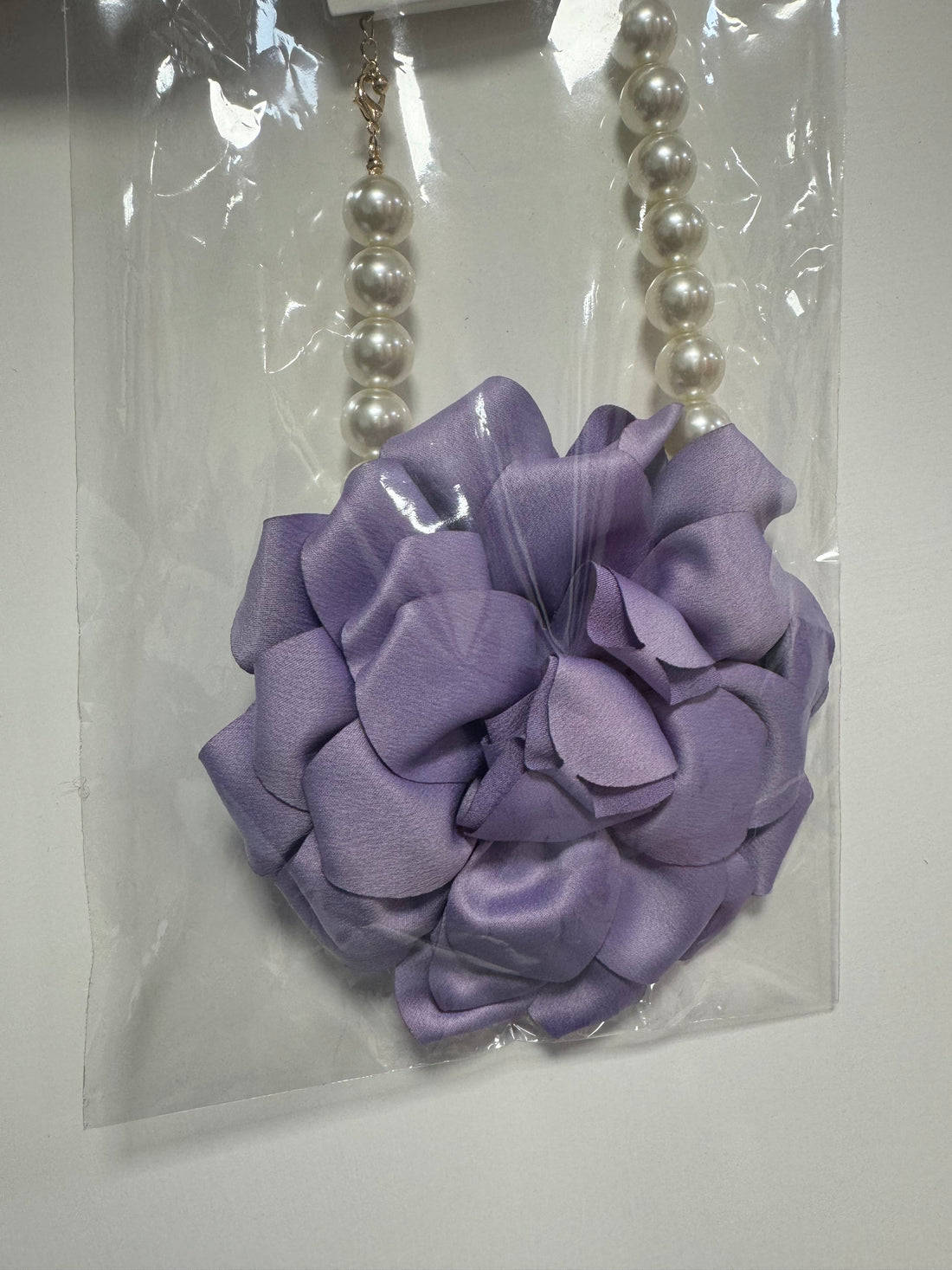 Collana Roose