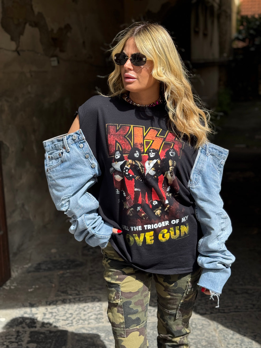 T-Shirt Rock Kiss Love Gun Levi’s