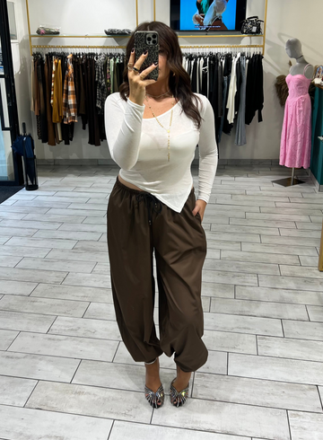 Parachute Regular Marrone