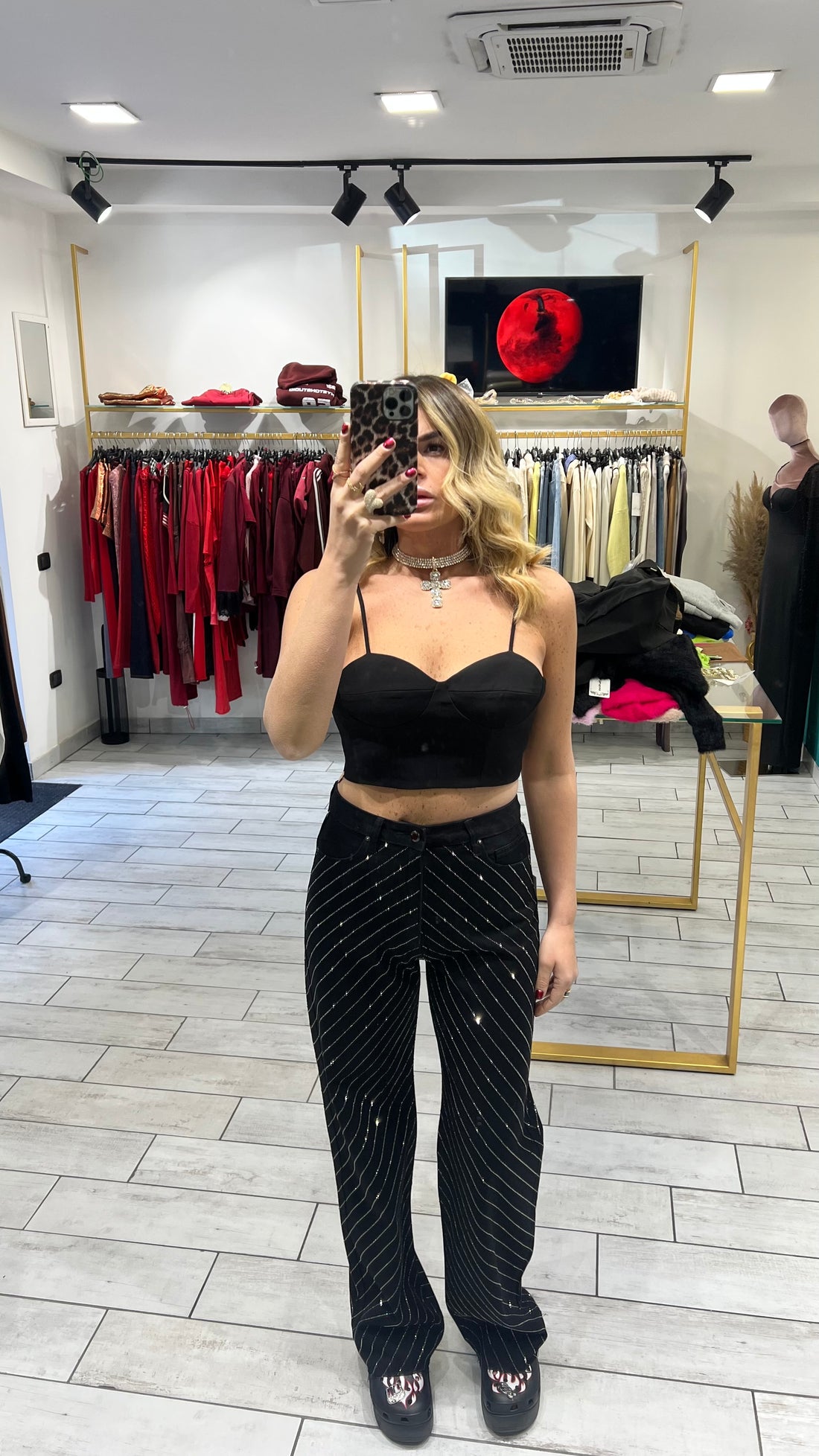 Top Hanima Nero