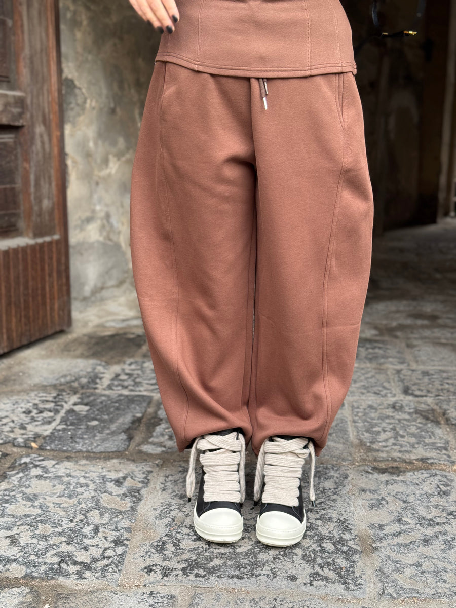 Pantatuta Arid Marrone