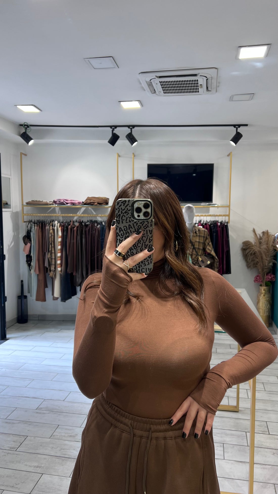 Maglia Manuela a collo alto Marrone