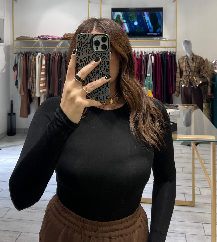 Maglia Carly a girocollo Nera