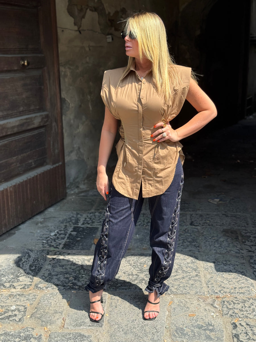 Camicia Smanicata Gilda Marrone