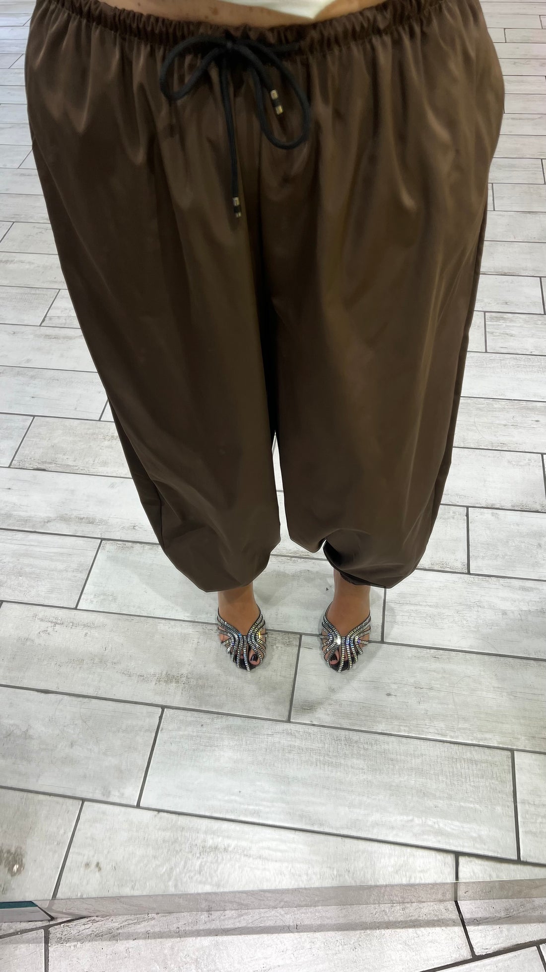 Parachute Regular Marrone