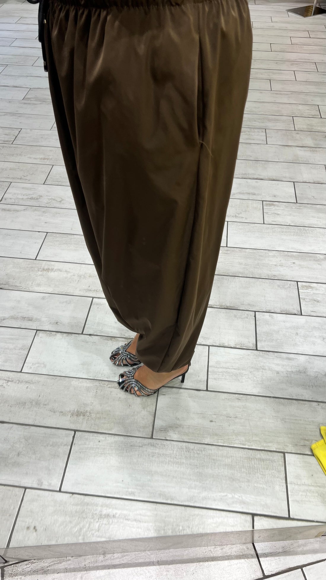 Parachute Regular Marrone