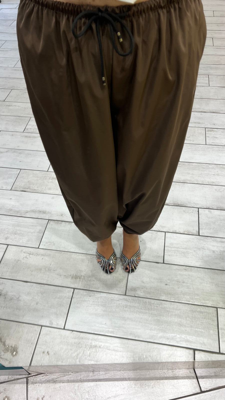 Parachute Regular Marrone