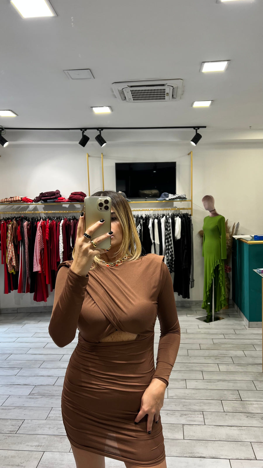Dress Vale Marrone