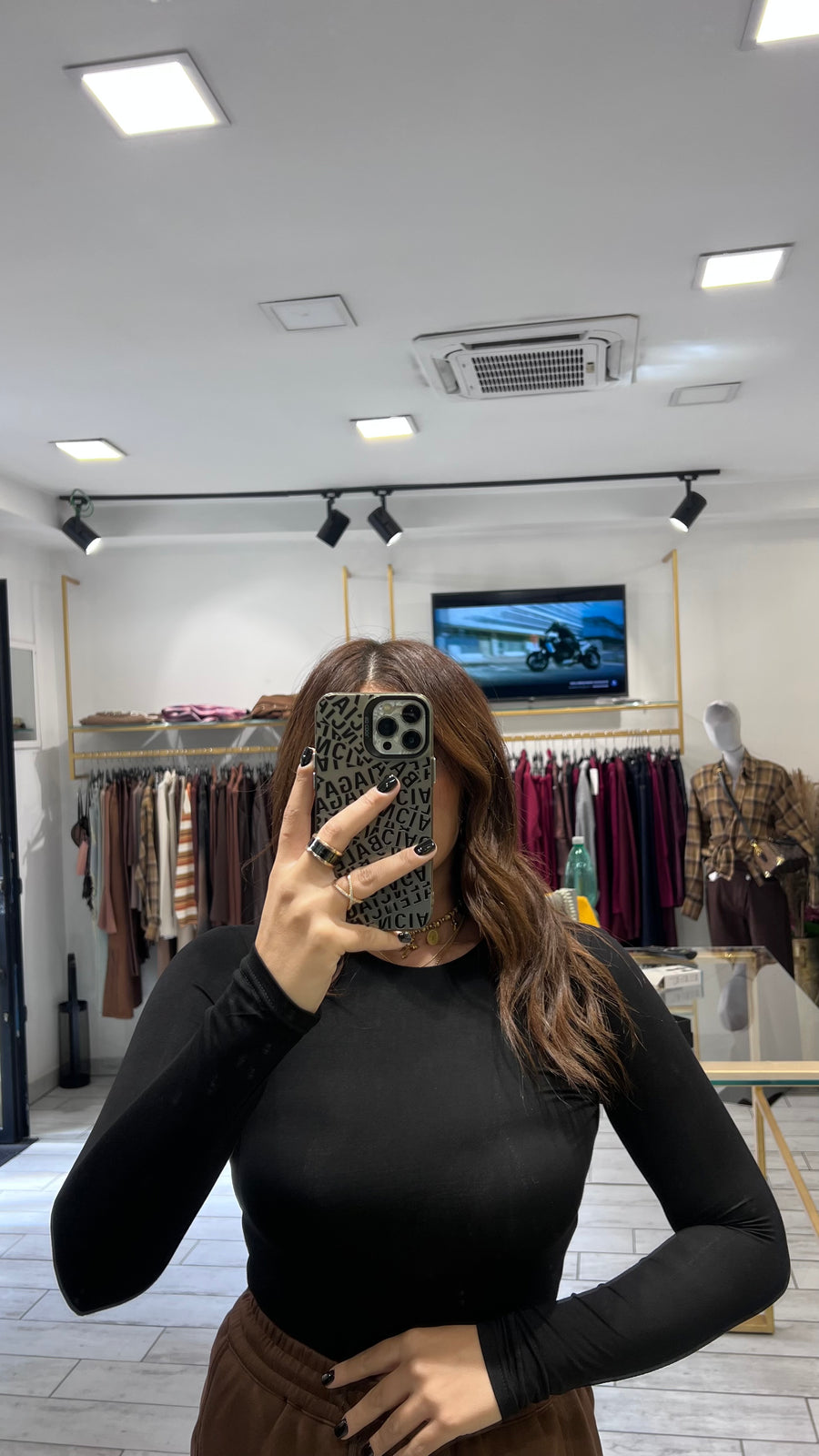 Maglia Carly a girocollo Nera