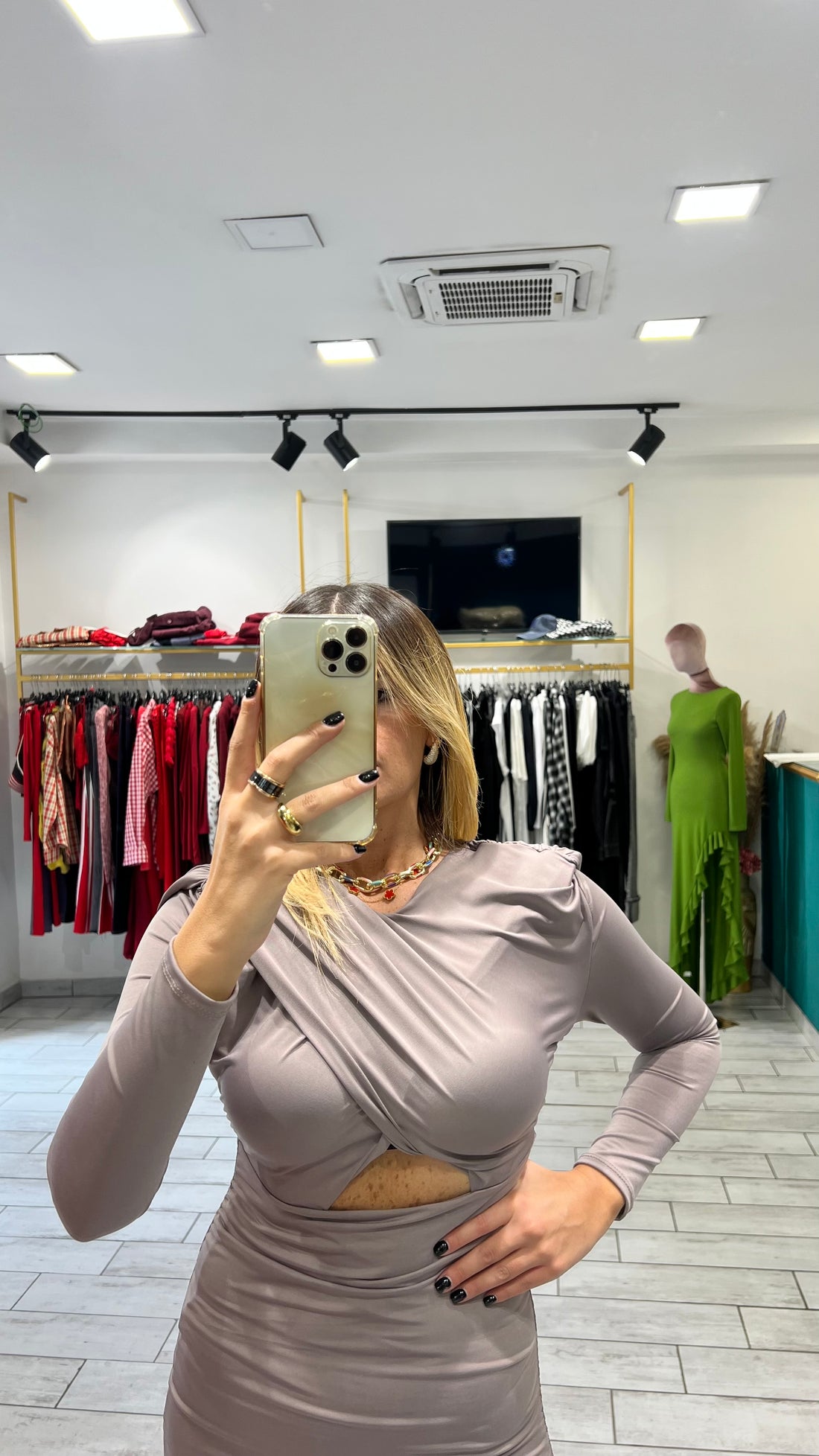 Dress Vale Tortora