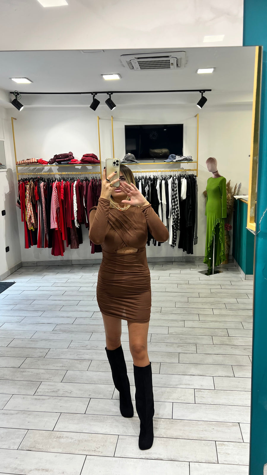 Dress Vale Marrone