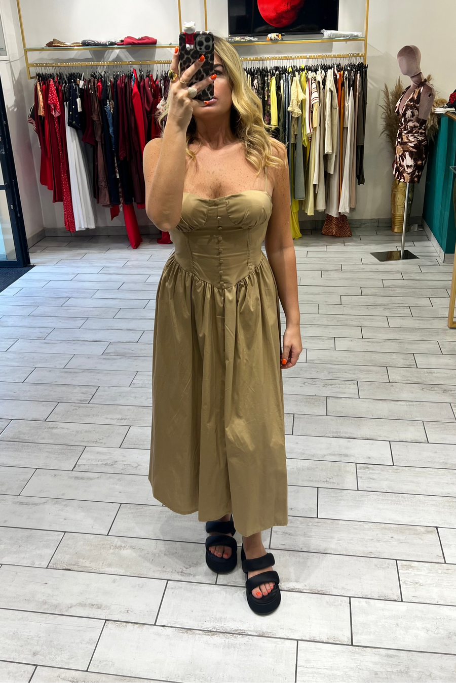 Dress Giulia Camel