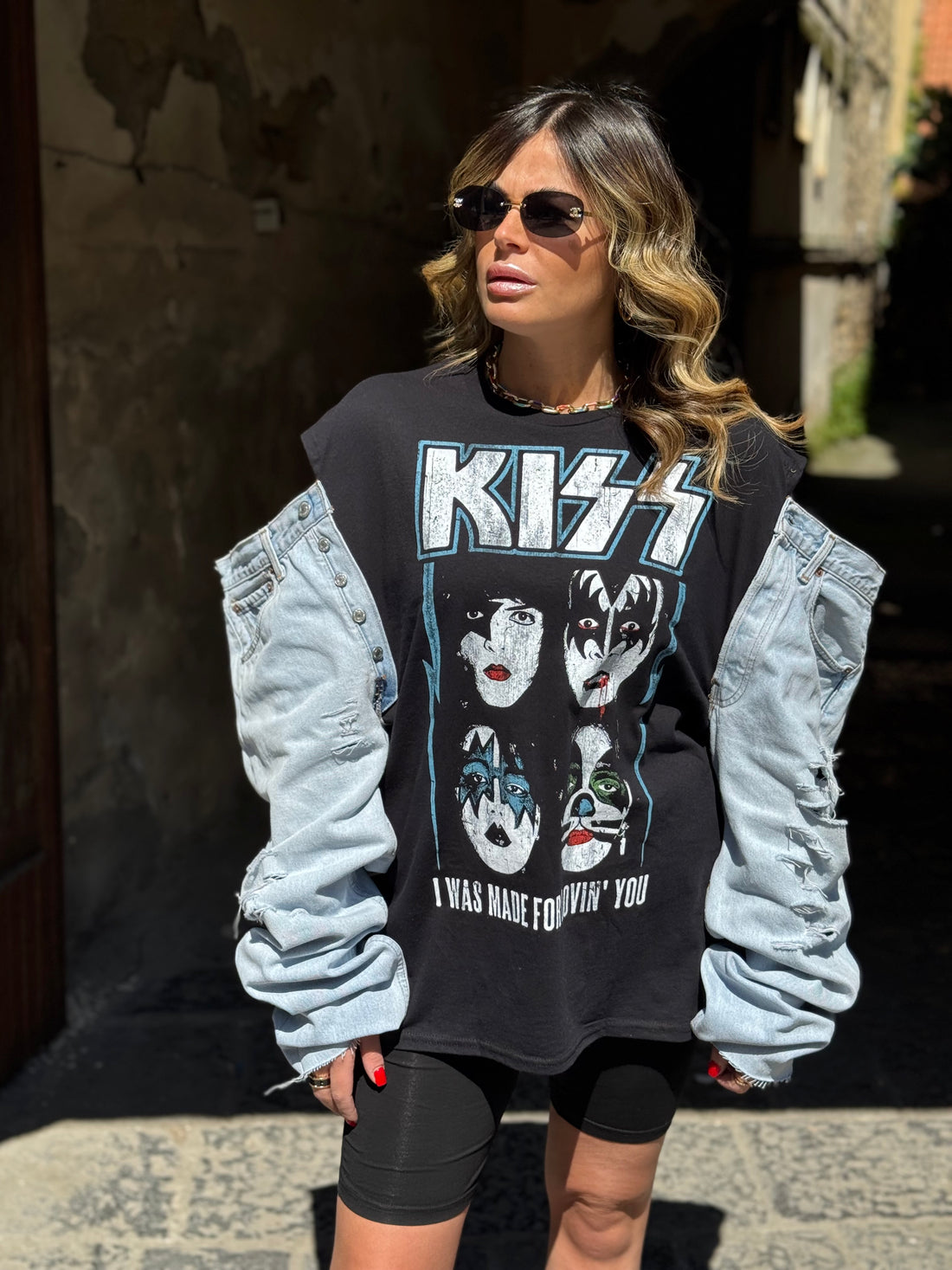 T-Shirt Rock Kiss Lovin Levi’s