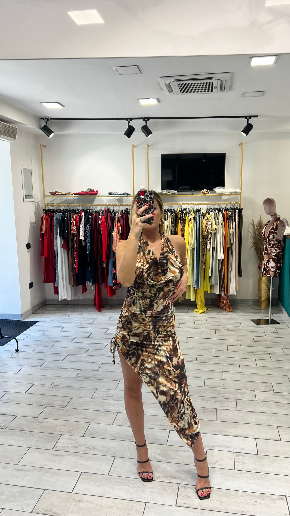 Dress Sedai Marrone