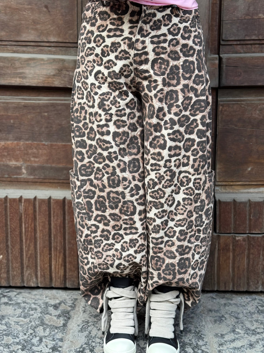 Jeans Tyre By Lumina