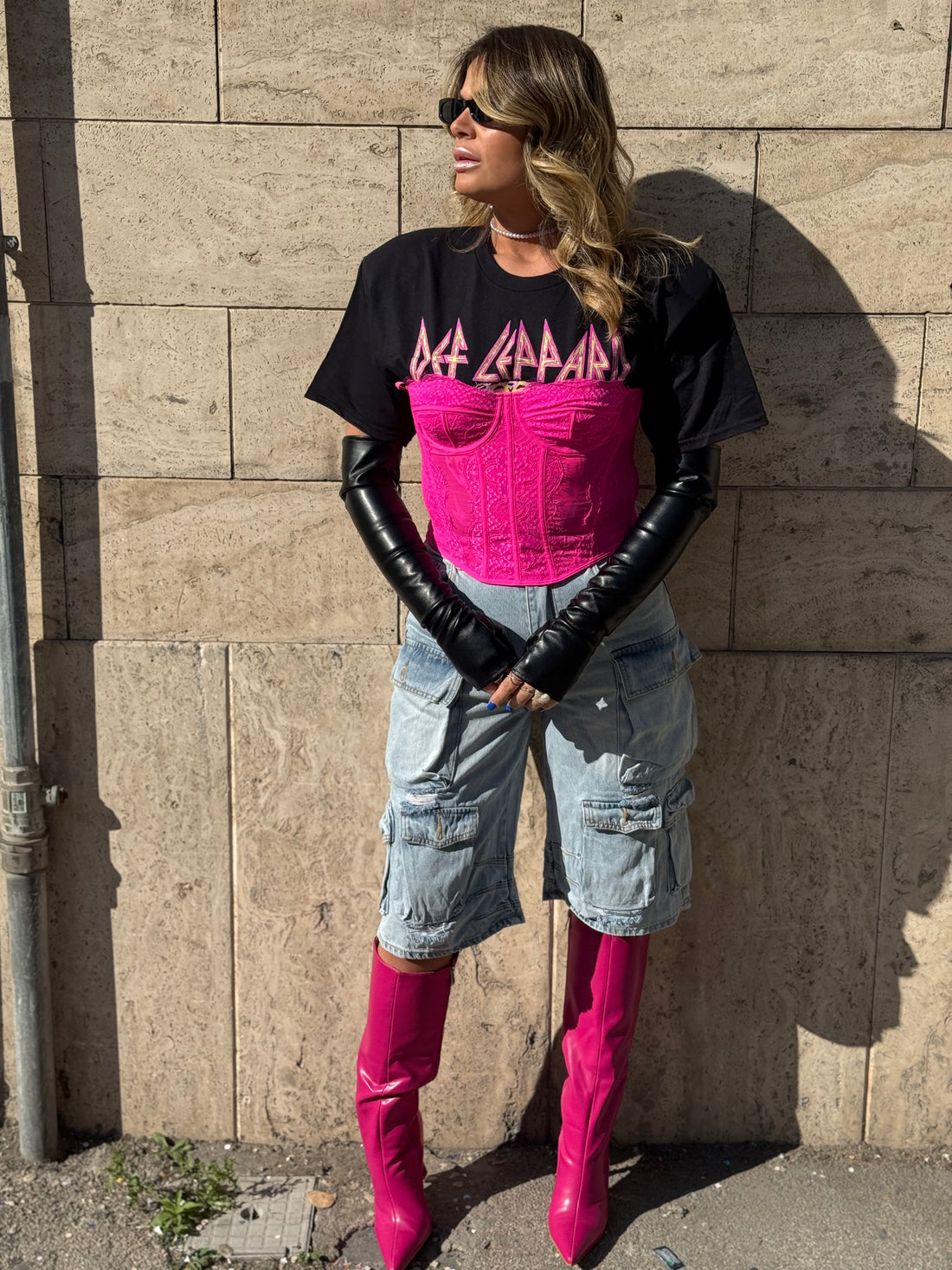 Set T-Shirt Rock Def Leppard con Bustino