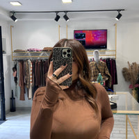 Maglia Manuela a collo alto Marrone