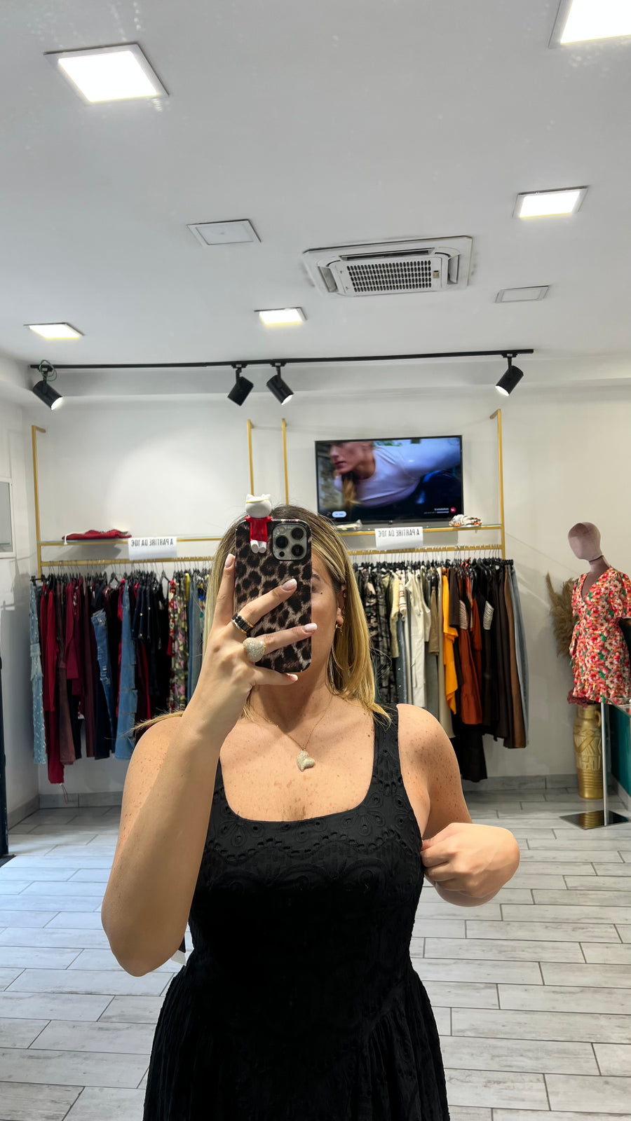 Dress Syl Nero in pizzo San Gallo