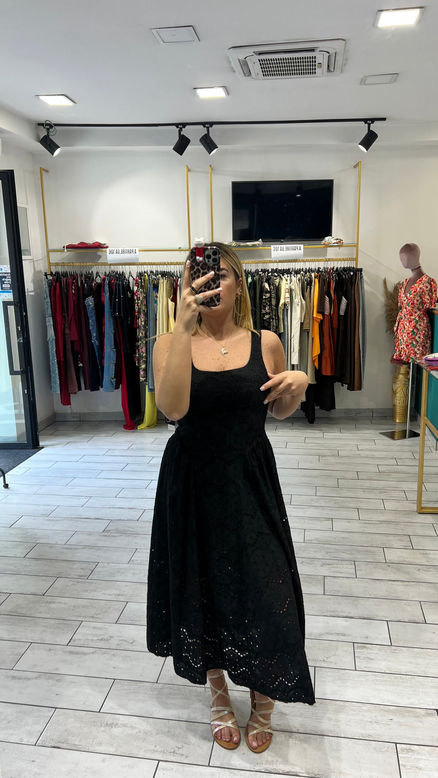 Dress Syl Nero in pizzo San Gallo
